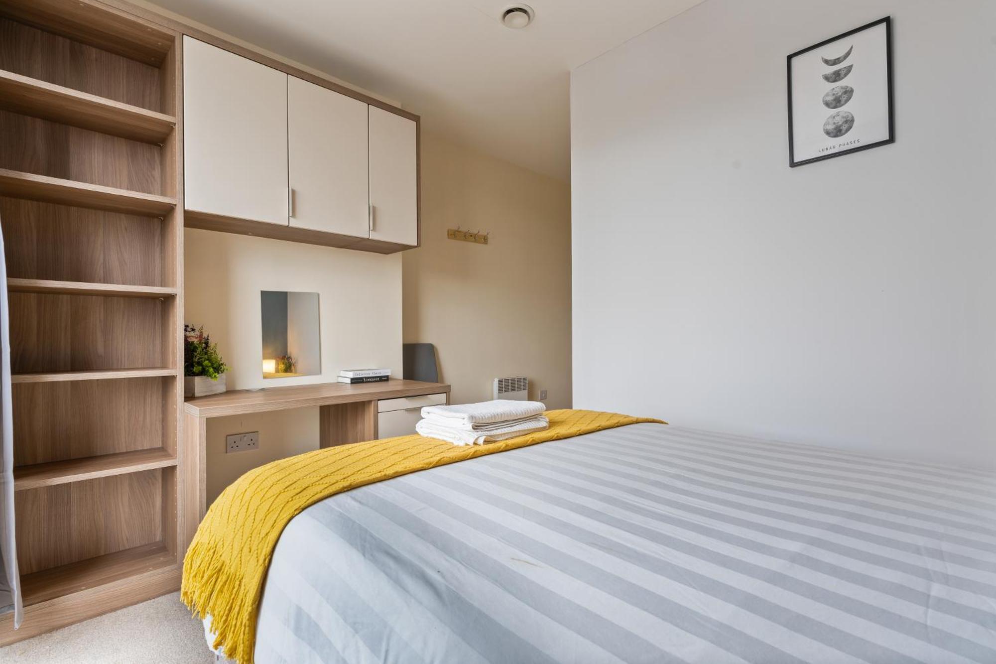 247 Serviced Accommodation In Telford 2 Bedroom Apartment エクステリア 写真