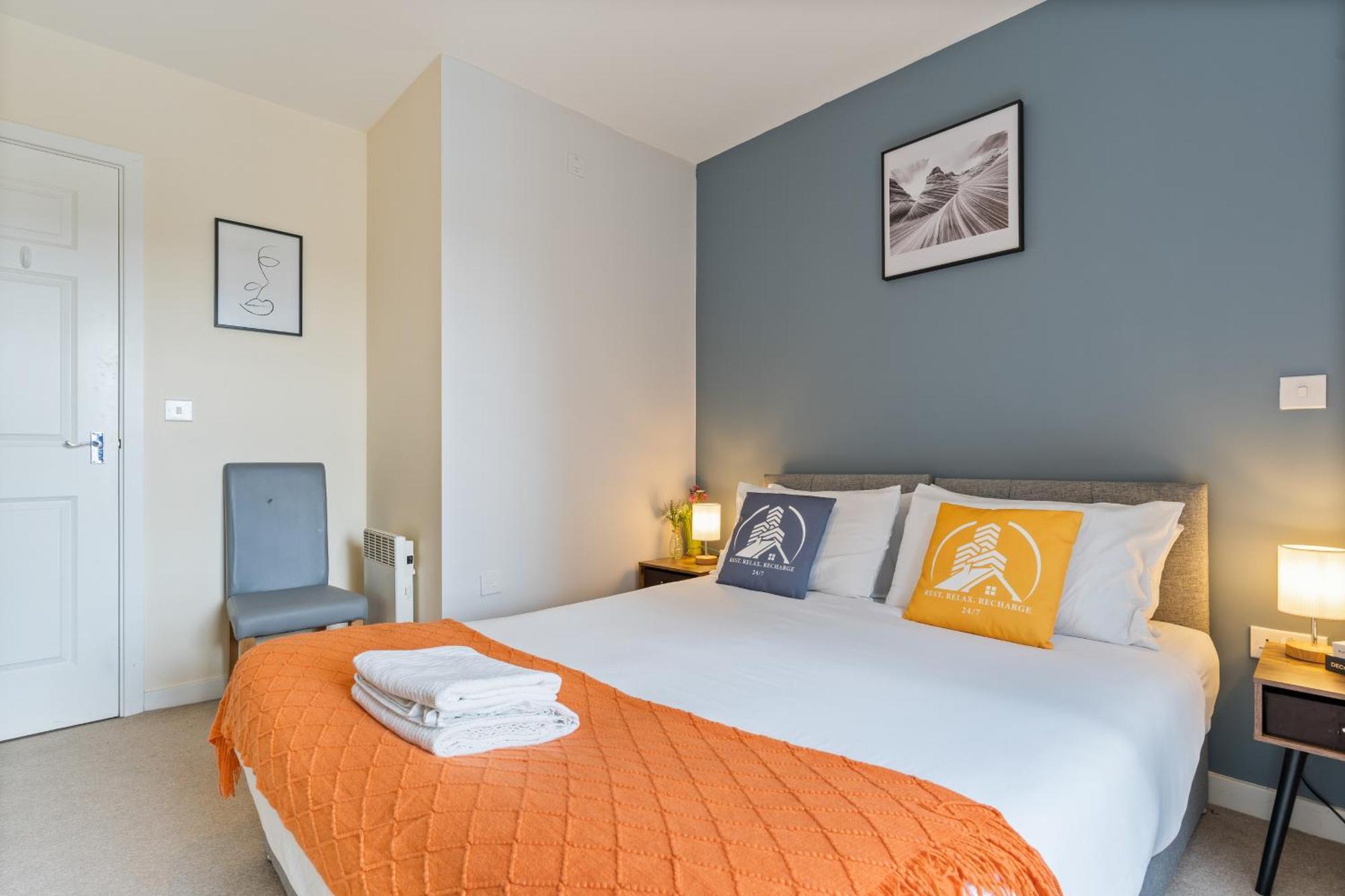 247 Serviced Accommodation In Telford 2 Bedroom Apartment エクステリア 写真